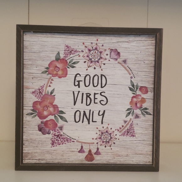 Good Vibes Only Wall Art - Picture 1 of 5